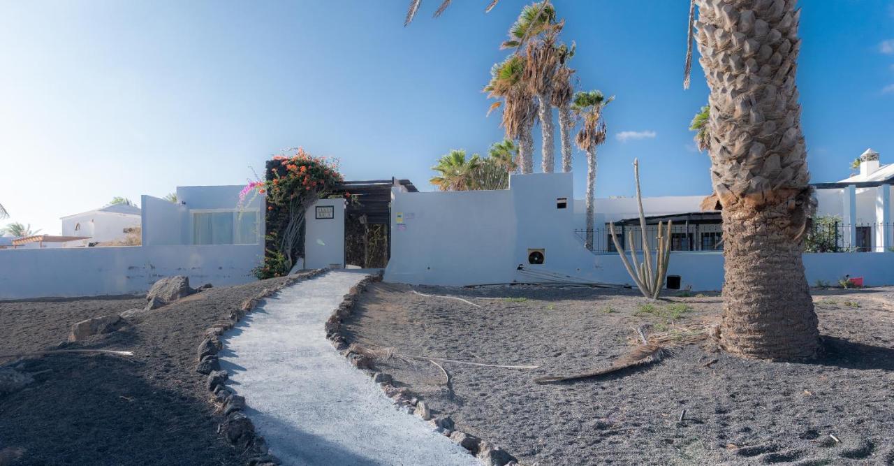 Beautiful Studio On The Seafront Costa Teguise Exterior foto